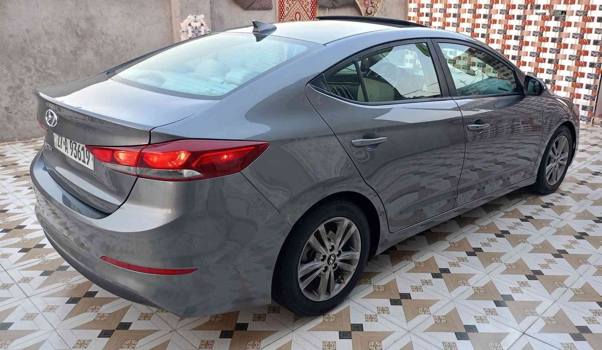 سلام عليكم   النترا 2018 رقم ذي قار حره تحويل ثاني يوم وارد أمريكي حادثه تبديل بنيد فقط بدون دواخل والباقي ليبل واحد لاضربه لاتبديل لافتح لاصبغ مكينه 2000دوش شرط مامفتوحه لاتبخير ولاتنقيص كير حداديه تبريد ثلج تدفئه شغاله كهربائيات كله شغاله حجئر صالنصه موجود بلادي ماشيه 70 الموصفات فول واحد على واحد بصمه تشغيل بصمه أبواب بصمه جنطه فتحه بلقماره شاشه لمس بلاد كامره دواره فول تحكم جهتين مثبت سرعه مانع انزلاق تقليل وقود حساسات اشاير بلمري تحكم امرايات دواخل لون عسلي تدفئه بلكشنات ويل كب تخم تاير جديد مكاني شطره  السعر 119 وبيه مجال***********
***********
