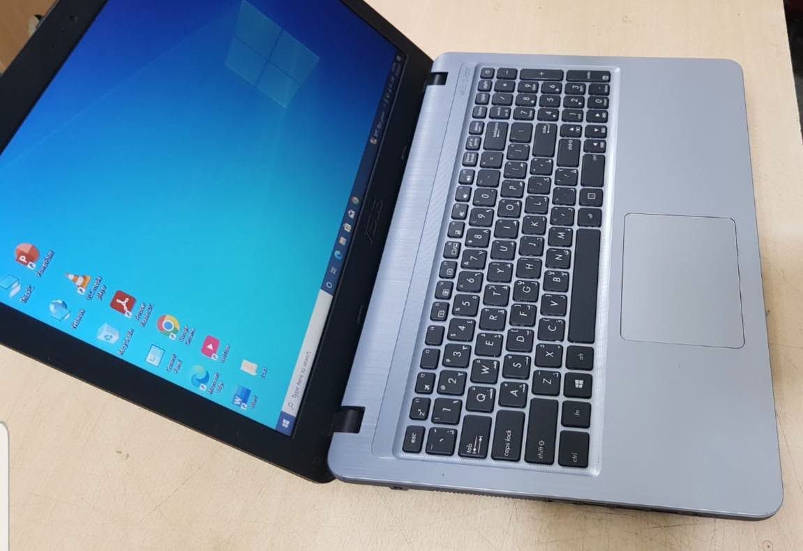 اسوس VivoBook • كور i3 جيل 6 • نڤيديا MX110 ٢جيجا