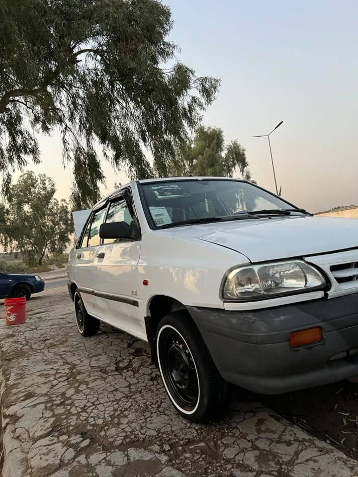 سايبا للبيع سياره حلوه حيل داخل وخارج مكفوله من ضربه وصبغ عدا جاملغ امامي عكس سايق مبدل شواصي كفاله مكينه وكير جدد تراي بيهه مال سوناتا تخم تاير خط ابيض حت لسبير كهربائيات كلهن شغاله مكانهه سكندريه الاسكان  ب 33وبيهه مجال لليشتري موديل 2009/ ***********
