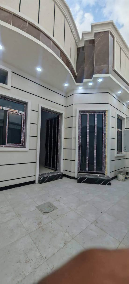 تحيه طيبه بيت للبيع 150متر طابق واحد غرفتين وصاله مطبخ صحيات ديوانيه  بناء بلوك طابو عراقي سند 25 العنوان ابي خصيب ابو جوزي وطريق الثاني من ام نعاج يبعد عن السايدين الداخلي كيلو متر وطريق الفوك كذلك السعر ١٠٠مليون وبيه مجال ***********
يوجد وتساب علي الاسيا مكتب عقارات النور الذهبي تستلم بيتك خلال شهر عنوان المكتب ابو الجوزي مجاور معمل الجابري للسخانات نستقبل كافات العروض العقاريه مكتب مجاز قانونيا
تحيه طيبه بيت للبيع 150متر طابق واحد غرفتين وصاله مطبخ صحيات ديوانيه  بناء بلوك طابو عراقي سند 25 العنوان ابي خصيب ابو جوزي وطريق الثاني من ام نعاج يبعد عن السايدين الداخلي كيلو متر وطريق الفوك كذلك السعر ١٠٠مليون وبيه مجال ***********
