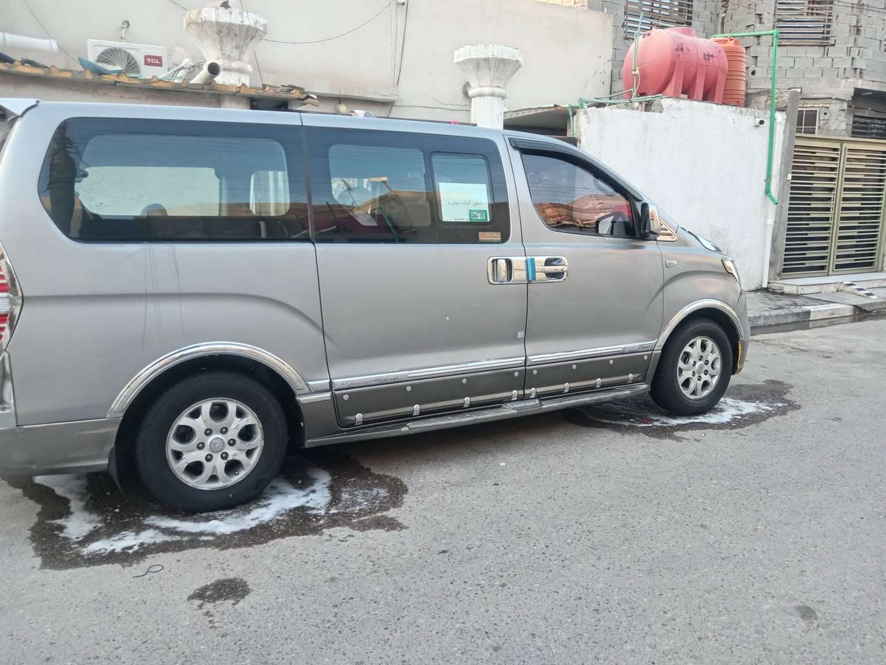 السلام عليكم ستاركس 14اصل معلايه 22 بصرة مكينه مسكر مجول بيهة رشات وبارد من كوريا بدون ضربه سعرها ٢١٠ مكاني بصرة دور الشرطة شباب اذا ما تعجبك اعبرها جنك ما شايفهة لا تجيلي وتكلي معلايه وقرار وحكومه هاذة الموجود واتساب *********** اتصال ***********
