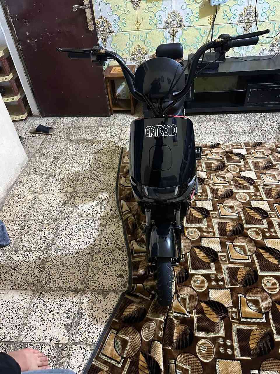 سلام عليكم دراجه شحن للبيع دراجه امانه جديده بل جيس قبل شهرين ماخذه مابيه اي خلل أربع باتريات قياس ١٤ السعر 300 وبي مجال مكاني بغداد مدينه الصدر رقم الهاتف ***********
