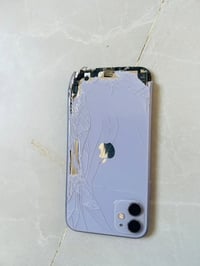 ايفون ١١ • ذاكره ١٢٨ • بطاريه ٧١