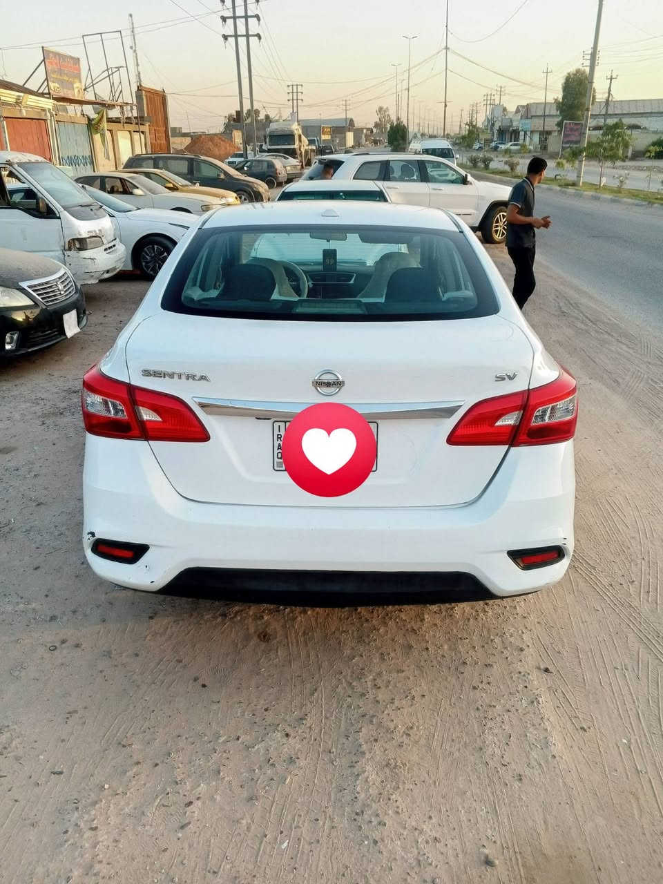 السلام عليكم
سياره نيسان سنترا موديل 2019
رقم بغداد 
اي استفسار الاتصال على الرقم 
***********
