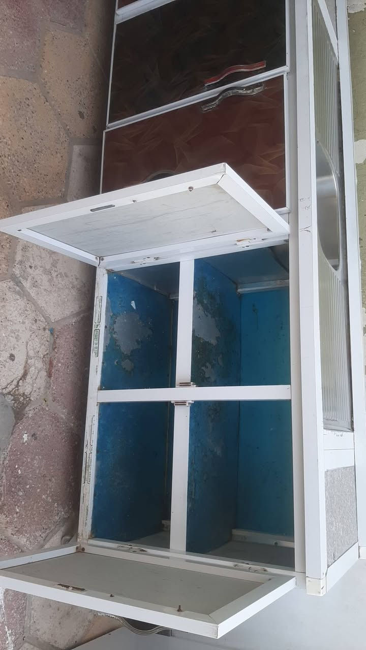 كاونتر سنكي ب١٢٥ مترين ونص تسكام نضيف كلش فقط جرار عوزة سكه شراي يتصل ***********
