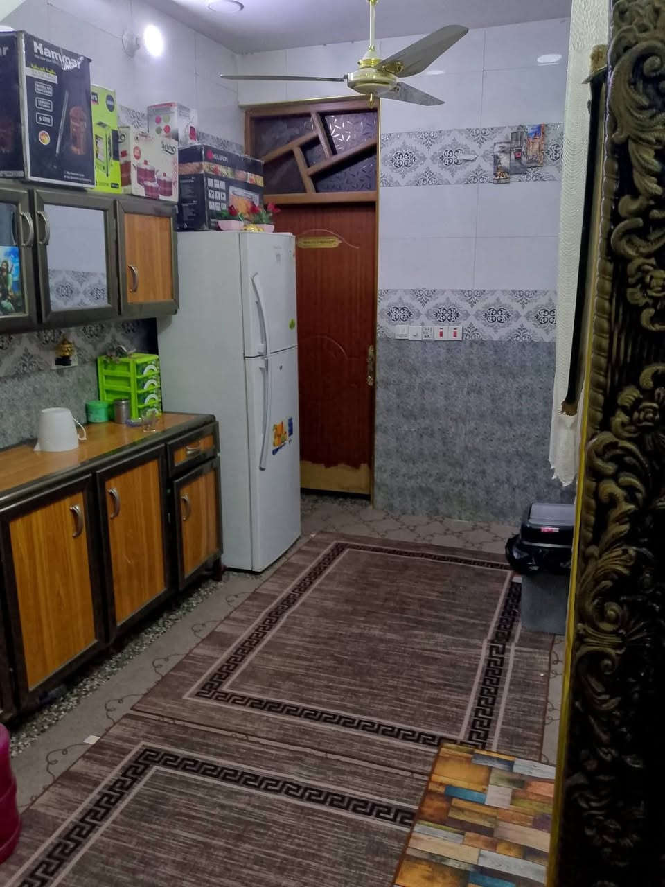 السلام عليكم بيت البلديات الصحفيين خلف افران قلعه لبنان جديد طابق واحد زراعي مشمول بلتطويب ،،100م
السعر،،،93,,, هاتف ***********
