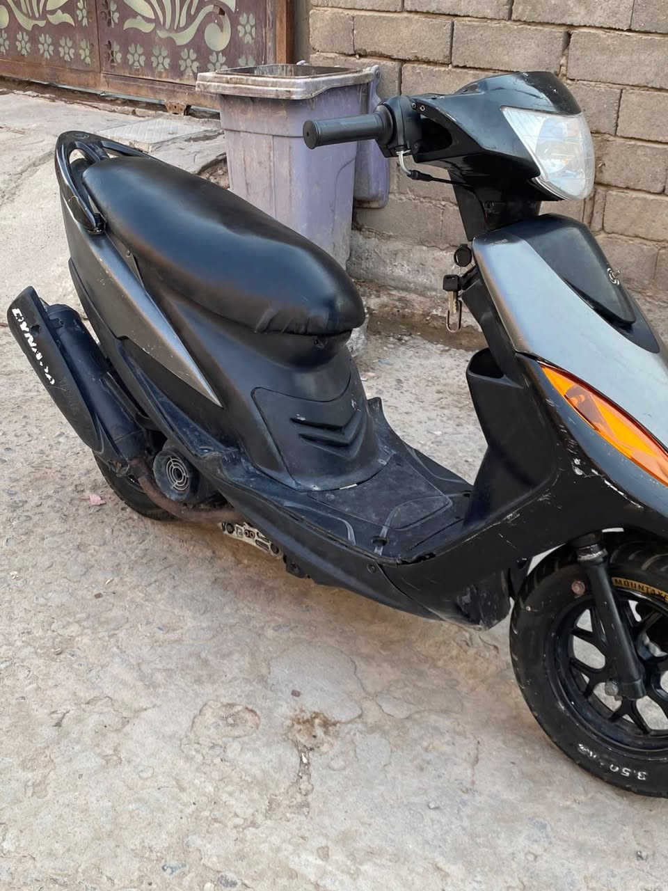 للبيع ماكس عدله دراجه شلعه ومعدل بوشه49كلشي شغال
سعر 475وبيه مجال مكان كرنه شرش 
***********
