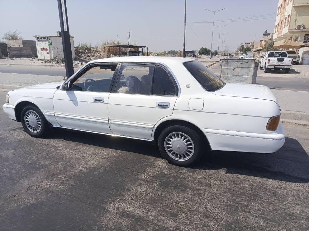 تيوته ارنب طويل جاهزه محرك وكير فيفيتي فيشه وحده جدد منظومه تبريد جديده مكفول من كص ونقل حداديه تخم تاير كهربائيات سنويه جديده بسمي السعر 48 العنوان بصره *********** البصرة, العراق
