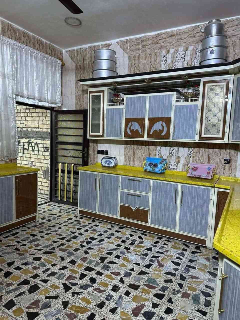 البيع 400 متر  واجهيه 10 بوبشام شارع  أبو وائل السعر 
380 أي ستفسار انتصال *********** 
***********
