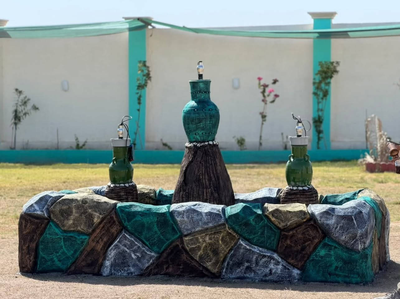 سلام عليكم
🌿 تصميم وتنفيذ الحدائق بأجمل التفاصيل 🌿

نحوّل حديقتك إلى مكان راقٍ ومميز يجمع بين الجمال، الفخامة والراحة ✨

🔹 تصميم وتنفيذ الشلالات 
🔹 تصميم وتنفيذ المسابح
🔹 تنفيذ الناعور والمناظر المائية
🔹 سياج خشبي وديكورات خشبية للحدائق
🔹 تصميم وتنفيذ مداخل وأقواس الحدائق
🔹 تنسيق الحدائق والمساحات الخارجية
🔹 أفكار وديكورات حسب مساحة وذوق كل زبون
🔹 تنفيذ متكامل من التصميم إلى الإنجاز

📐 تصاميم عصرية • تنفيذ متقن • تفاصيل تفرق

📞 للحجز والاستفسار: *********** واتساب

🌱 حديقتك تستحق تكون أجمل مكان ببيتك.
