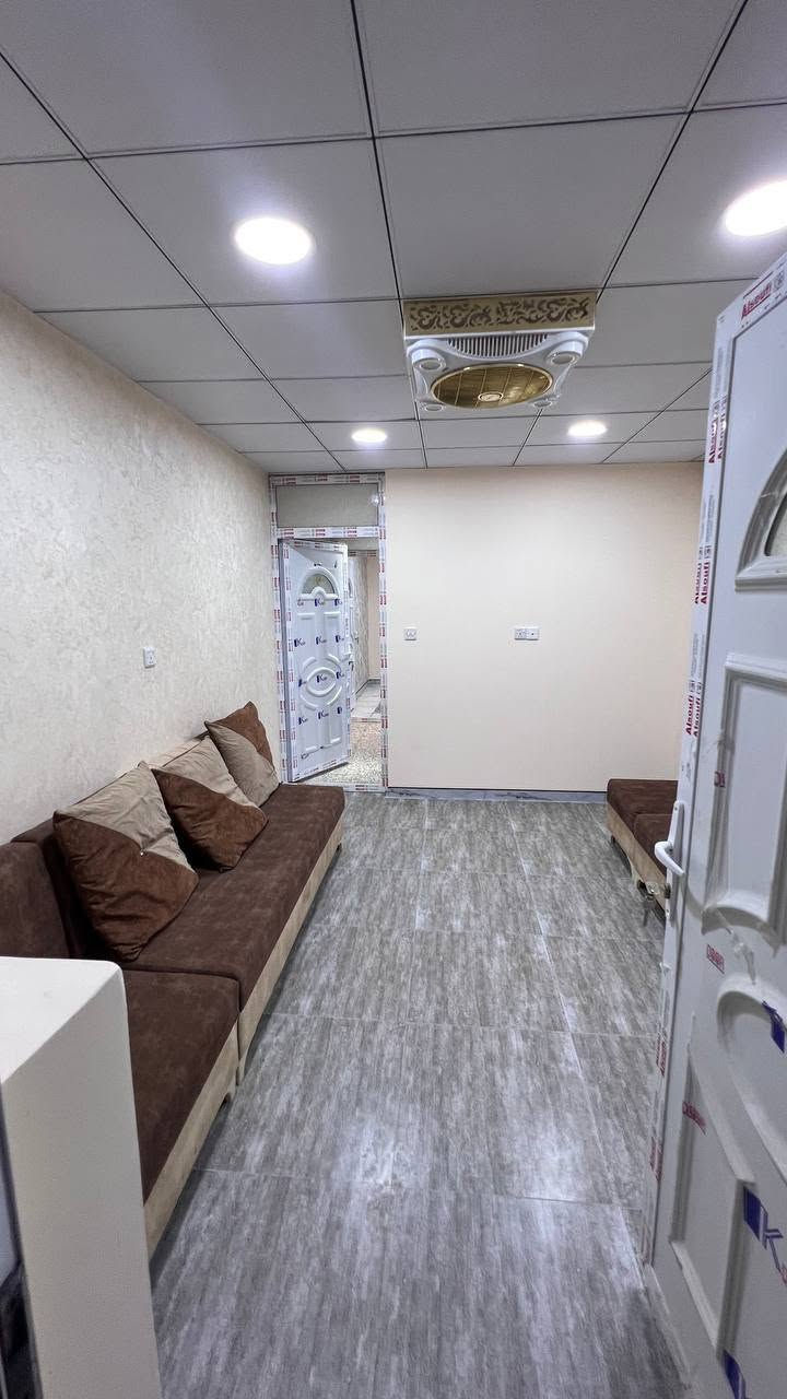 بغداد الجديدة • ٥٦م • طابق ثاني معزول