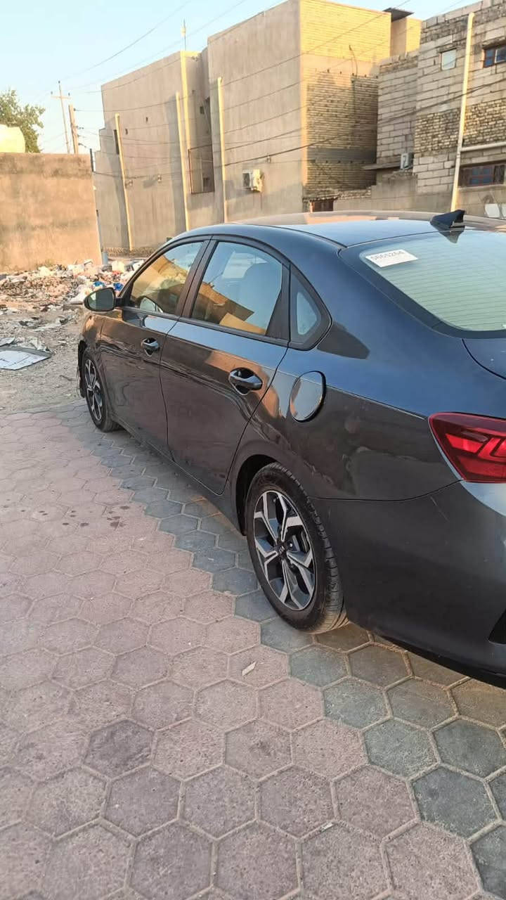 يالله سلام عليكم
كيا فورتي 
موديل 2021
داخله تقرير 
كفاله بيه دحجه بل باب مرفقه بل منشور 
نص موصفات 
ماشيه 66 الف 
معوقين 
الون رمادي 
***********
ناصريه قرب التركي 
السعر 115 وبيه مجال حك الجيه

