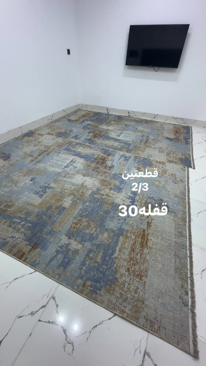 سیسم اطفال.  35
دیوان.  200
کرکوک بنجا علی

نص مكتوب في الصور:
- 5 قطع 290/340 350/250 3/120 3/120 120/2 نص سعر كله 50 قفله
- قطعتين 2/3 قفله 30
- 340/5 نص
- 150 .جديده
- الف 30
- جديده مو مستعمل