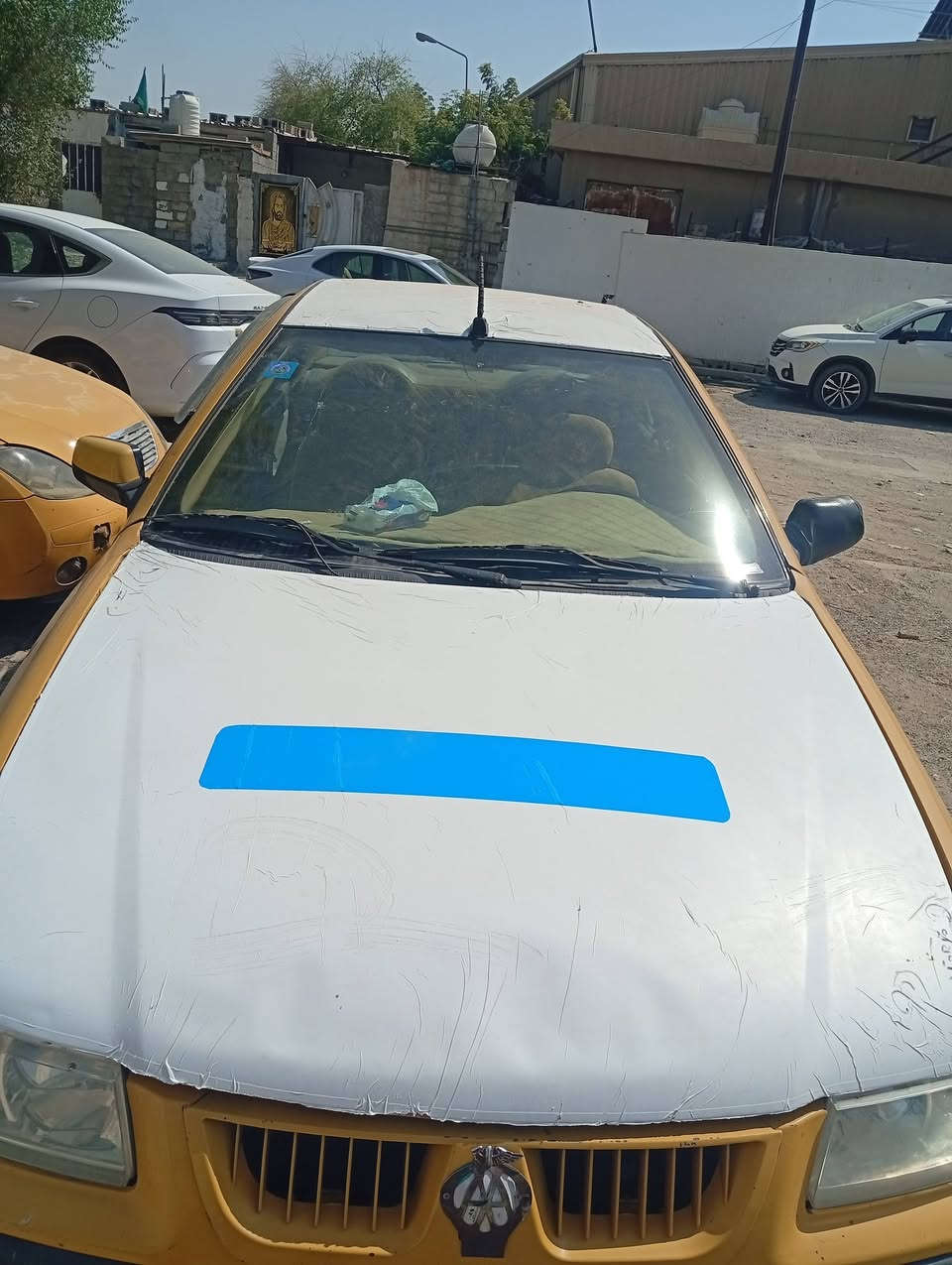 السلام عليكم. 
سمند موديل 12رقم بغداد نكليزي تحويل مباشر
مكينه وكير حداديه خير من الله تبريد ثلج كهربايات كله شغاله
السياره ابلاديه السعر 30$وبيهه مجال العنوان بغداد البياع رقم الهاتف ***********

