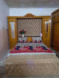 غرفه نوم • خشب درجه اولى • نضيفه جدا