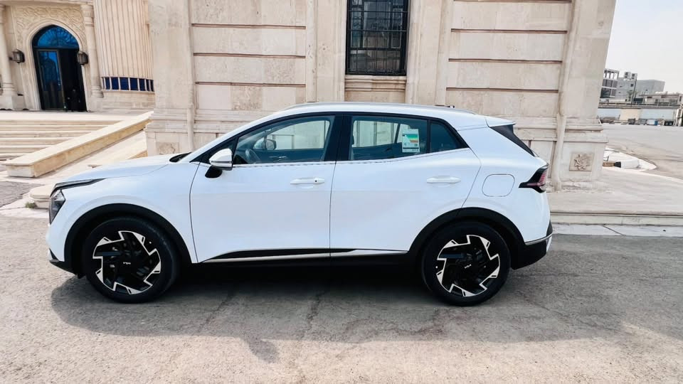 السلام عليكم
سبورتج للبيع موديل 2023 خليجي مكفولة رقم بغداد  باسمي تحكمات بالستيرن تدفئة مقاعد كشنات جلد عمل النواب درجة اولى كراسي الامامية كهرباء وبقية المواصفات المعروفة 

للاستفسار ***********والرقم بي واتساب
