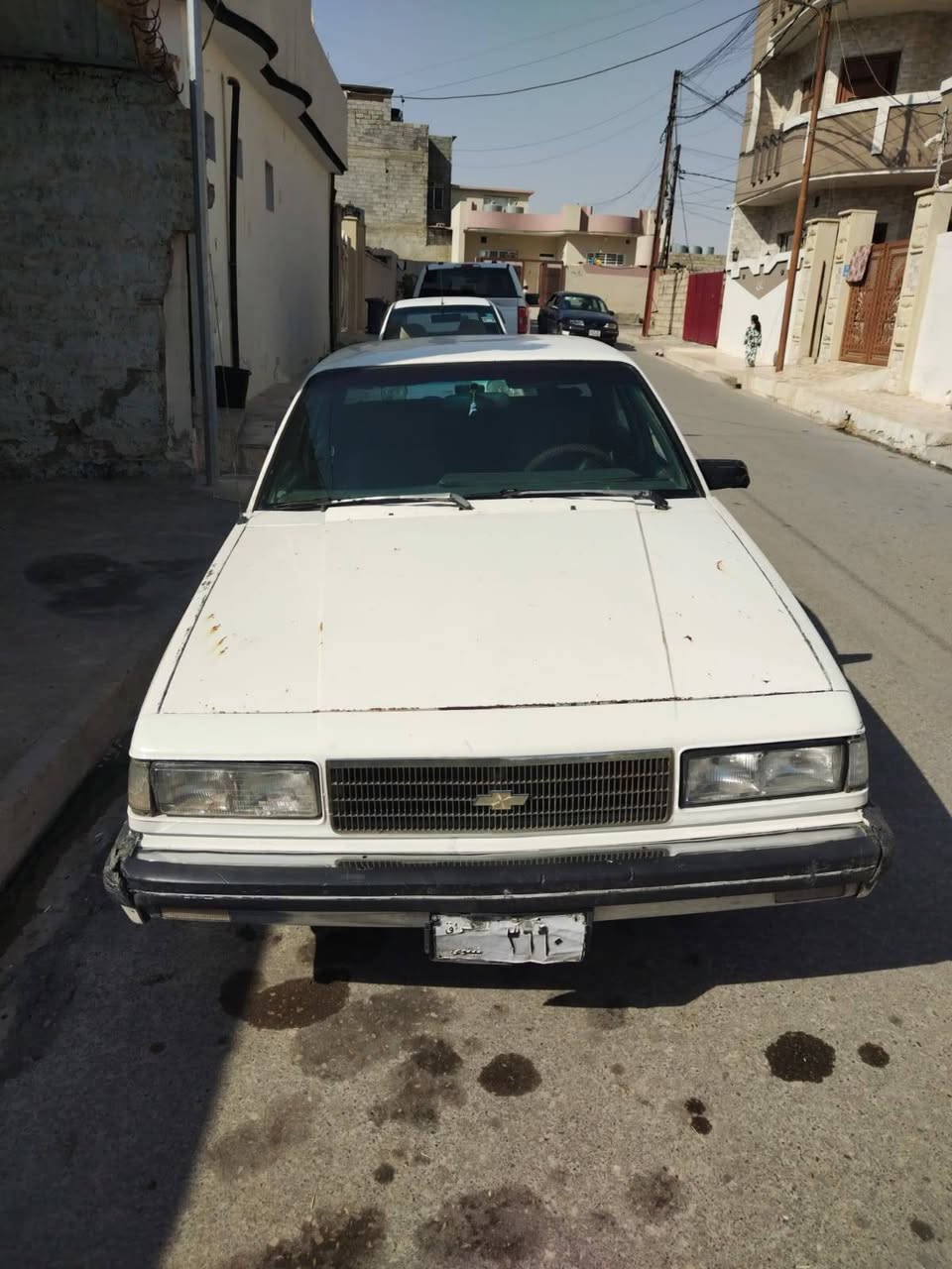 شوفرليت سلبرتي اتصل***********
سياره نضيفه
تايت طخم جديد
باتري جديد
وايرمنيه كلها شغاله
كير توماتيك
مكينه اثر صرف
غرفتها نضيفه
سعر 30 بيه مجال
