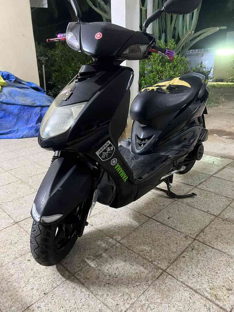 سكنس نثيه 140للبيع السعر 650وبيها مجال دراجة نكرة سلف بكل وقت نضافتها 95‎%‎ موجود بيها مكاتبه و منفيس مكاني بغداد الحسينية ***********
