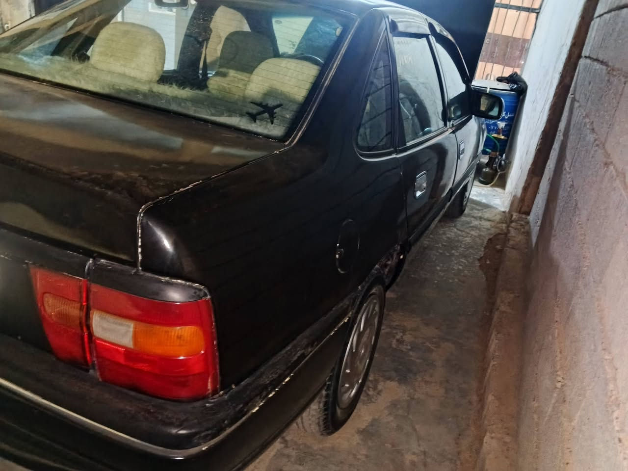 فكتره للبيع موديل 95 رقم سليمانيه مسطره نهايته 2030شرط تحويل سياره جهاز كهربائيات من كل نواحي جهازه لتواصل استفسار وتساب ***********@@
