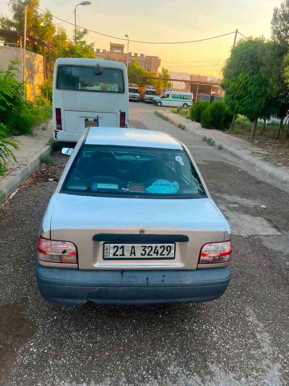 ئه م سه ياره بؤ فرؤشتن ٢٠٠٨به شه رتى گير و مه كينه به س گيرى دوو ى قرته يه ك ده كات  ئيتر هه مووى به شه رت سه نه وى تازه يه تا ٢٠٢٧مانگى ٨تازه يه براؤه و ته حويل به شه رت له سليمانيم ***********
سعرى ٣٠گه لا
