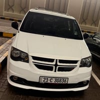 دوج كرفان SXT موديل 2018 ( 7 راكب فول مواصفات ) كلين  رقم سليمانيه باس...