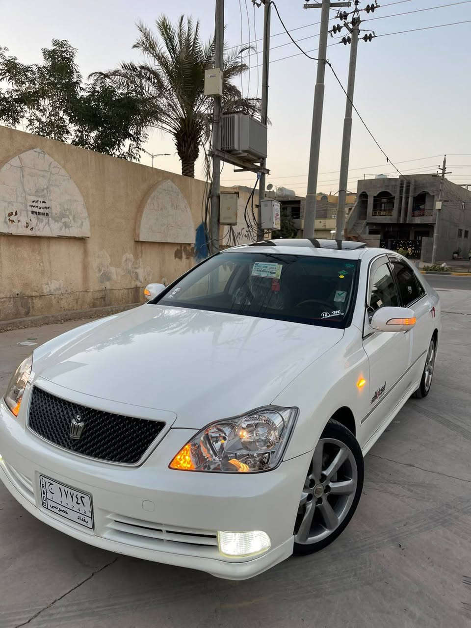 شاینە 2005 182   بڕاوە  فول سڵایت جلد هیتەر  ساج سور ئاوێنە ئیشارەت 5 بەسمە کامێرا نمونە لەجوانی لۆک
چاڵو شوخت  هیچ  هیچی نیە سفر
بەشەرتی گێرو مەکینە    نمونەیە  لە جوانی ماشاللە سەیارەی  ماڵە  وەکو ساق  جوانە سەیارەکە 
کامل مەسرف کراوە    لید بلاجکتۆر زینۆن ڕۆنی گێرو مەکینە گۆڕاوە
تەبرید ساردو گەرم بەشەرت لەر  سویچ
چوار تایەو ویلی  بریجستۆنی  لۆکی  لە ژێرە
کەڤەر شاسی و  قرچ دەعمو لێدران بەشەرت
کۆدی  نیە  لەکەلار ***********
تکایە  گەر موشتری  نیت  کاتی خۆتو ئێمەش مەگرە لەگەڵ  ڕێزم
55 ماعاملەیە کەم

نص مكتوب في الصور:
- Kareze car
- @kareze_
- ى كاريزه