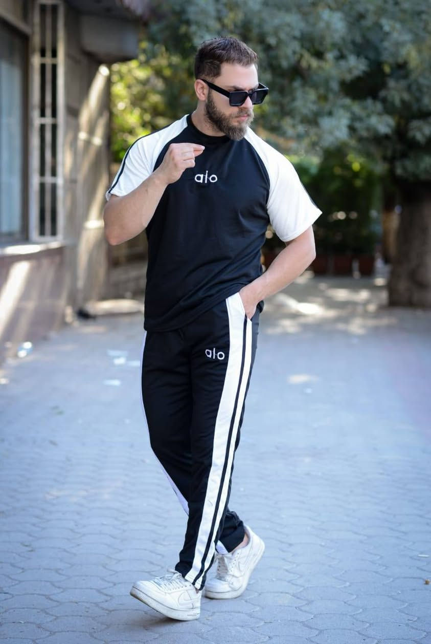 طقم رجالي رياضي

الخامه قطني  درجه أولى 🥰

القياسات....L إلى 3xL

السعر القطعة ع 15 قطعتين ع25
توصيل كل محافظات 5 

الحجز ***********

