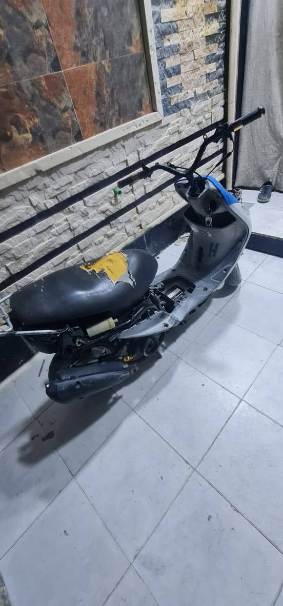 دراجه ماكس منغولي للبيع او مراوس مفتوحه بوشه 50 السعر 300 بيها مجال حك الجيه مو *********** متواجد واتساب أو علق وارسلك
