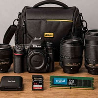 نيكون D7500 • نضافة • مع 3 عدسات