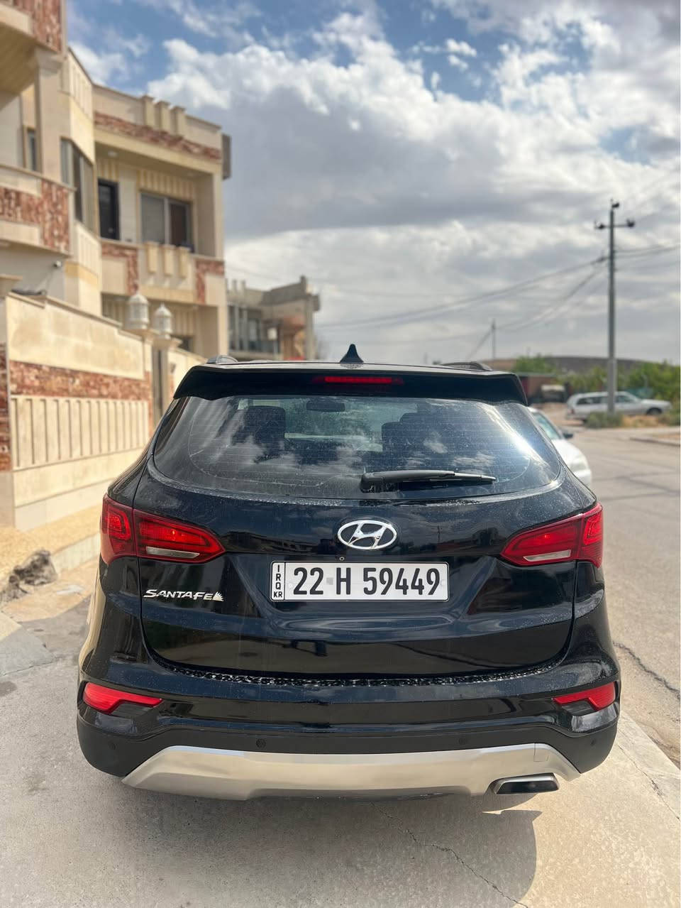 هونداي سنتافي ٢٠١٨ وارد امريكي ٥ راكب فول مواصفات بصمة كشن كهربائى هيتر تحكمات ستيرن تحديد سرعة رادار مراية شاشة كبيرة كاميرة carplay ابواب بصمة بردة بلادية سندوق شفط صبغ سيارة فقط سندوق (١) قتعة بدون دواخل بدون ايرباك *********** عنوان قضاء بردرش ١٣٥ ورقة اكر, نينوى

