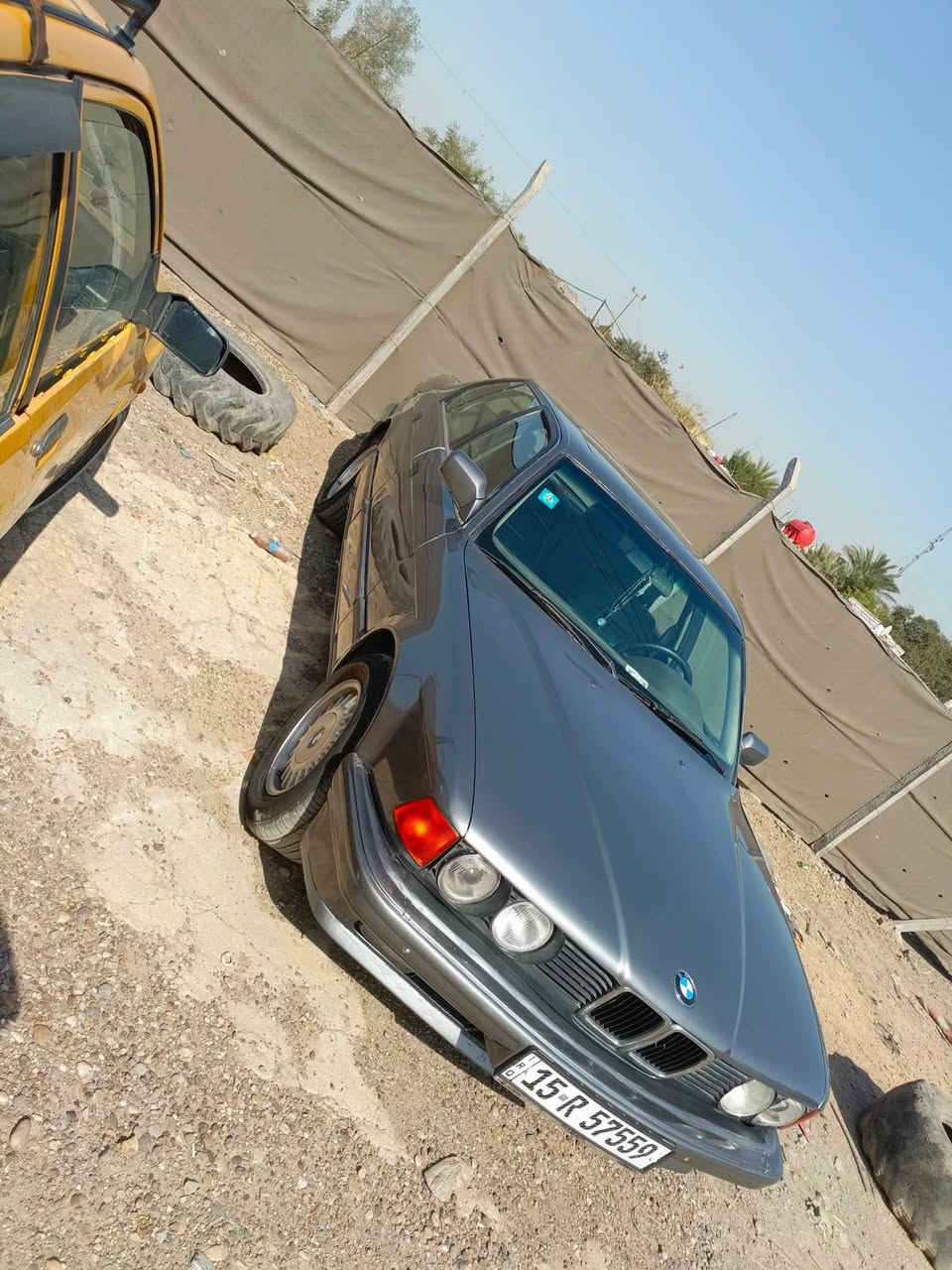 للبيع فقط بي إم موديل ١٩٩٢ سياره تعمير جديد من كلشي ترايك وين ميعجبك رقم أنبار بسمي تحويل مباشر مشروع وطني عنوان بغداد البياع سعر ٥٥ ورقه ***********
