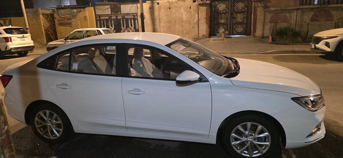 ام جي 5 مديل 2024رقم اربيل بسم شركة خليجية كفالة عامة حته من الزلغ السيارة ماشية 50 الف 
السعر 95 $ *********** مكان السيارة بصرة الجمعيات
