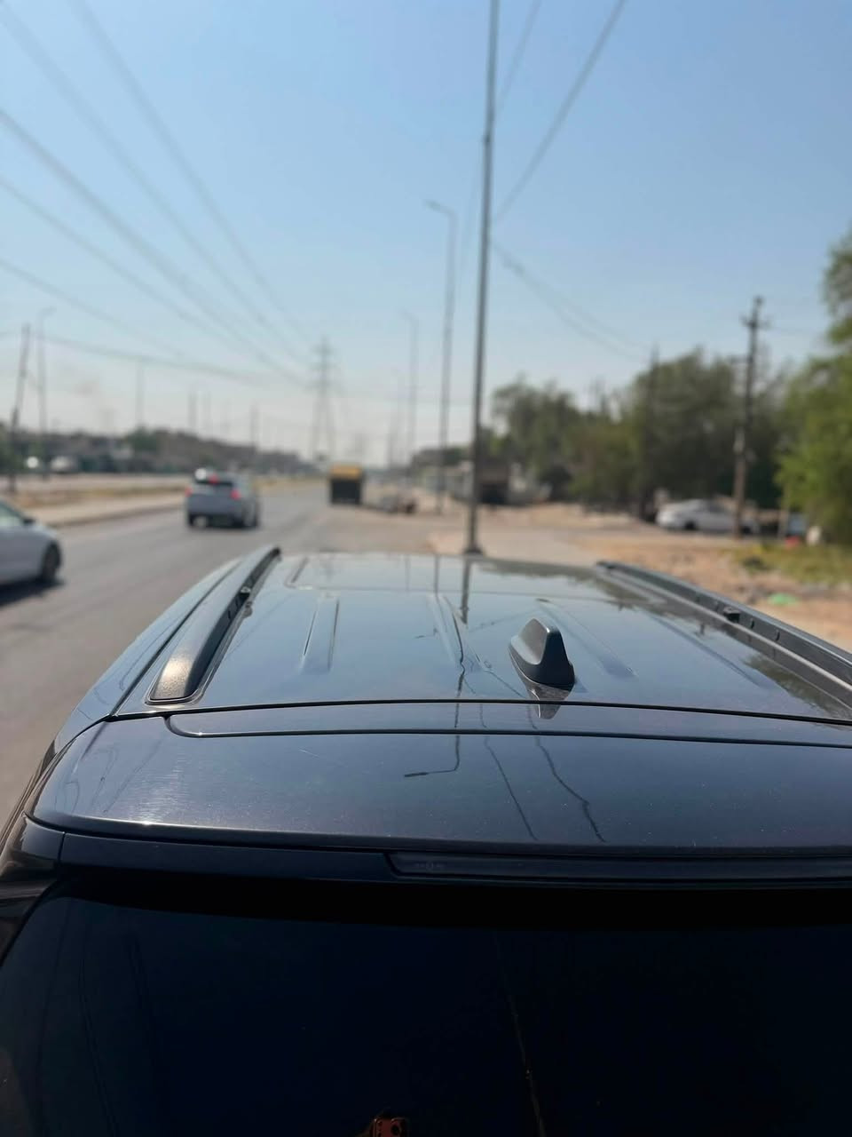 سلام عليكم جيب المتدد ١-١ فول
مواصفات المتدد معروفه كلشي بيه 
دبل فتحه 
رادار 
اشاير بل مري
مضخمات سماعات 
تدفئه بل كشن 
كشن كربائي 
وبعد هواي بيه هنا بل عراق صار بيه بس اهلال الجاملغ الخلفي صبغ   السعر ٢٣٣ وبيه مجال حك الجيه.  ***********
***********
