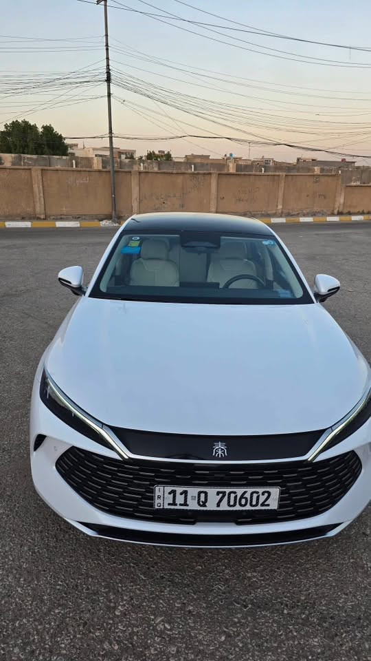 السلام عليكم بسبب الوعود الكاذبة اعادة النشر
للبيع BYD كن ايل موديل 2025 السيارة كفاله عامة ماشية 26 الف الكلي قابل للزيادة السيارة ام الضمان شركة ديار الحلو ضمان سنتين كير مكينه بطارية داخل كريمي 13 كامرة اوتو بارك قيادة ذاتية ركن تلقائي توقف تلقائي السيارة كلها رادارات وكامرات  فوللللل مواصفات عدا الفتحه عليها ويل كب فوزن حجم 17 تايرات جدد فجوج برمبو قمارة مغلفه اسود لامع للجمالية لد دشبول متغير سبير طوارئ مع العدة  السيارة احلا من الصور بعد 

السعر 15 مليون وبيها مجال العنوان الغزالية للاستفسار  

*********** شراي اتصل رجأاا وتشلع عيوني
