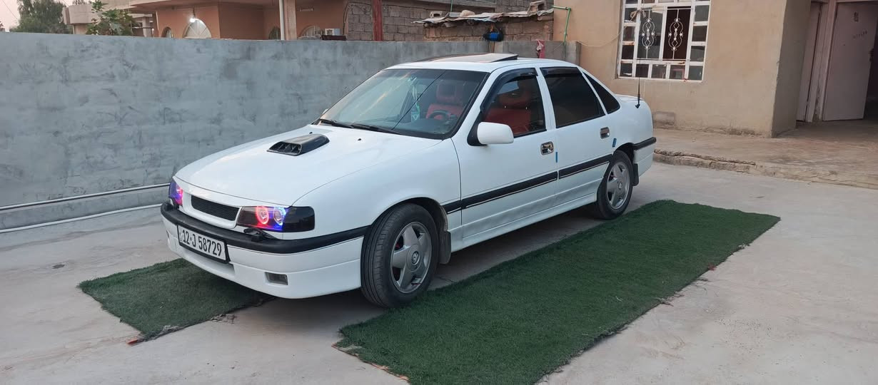 فكترة 
موديل1992
محرك 20
تبريد وتدفئة 
مصبوغة جمالية بدون حادث 
السعر 54ورقة وبيها مجال
تحويل ثاني يوم.***********..‏‪***********‬‏
