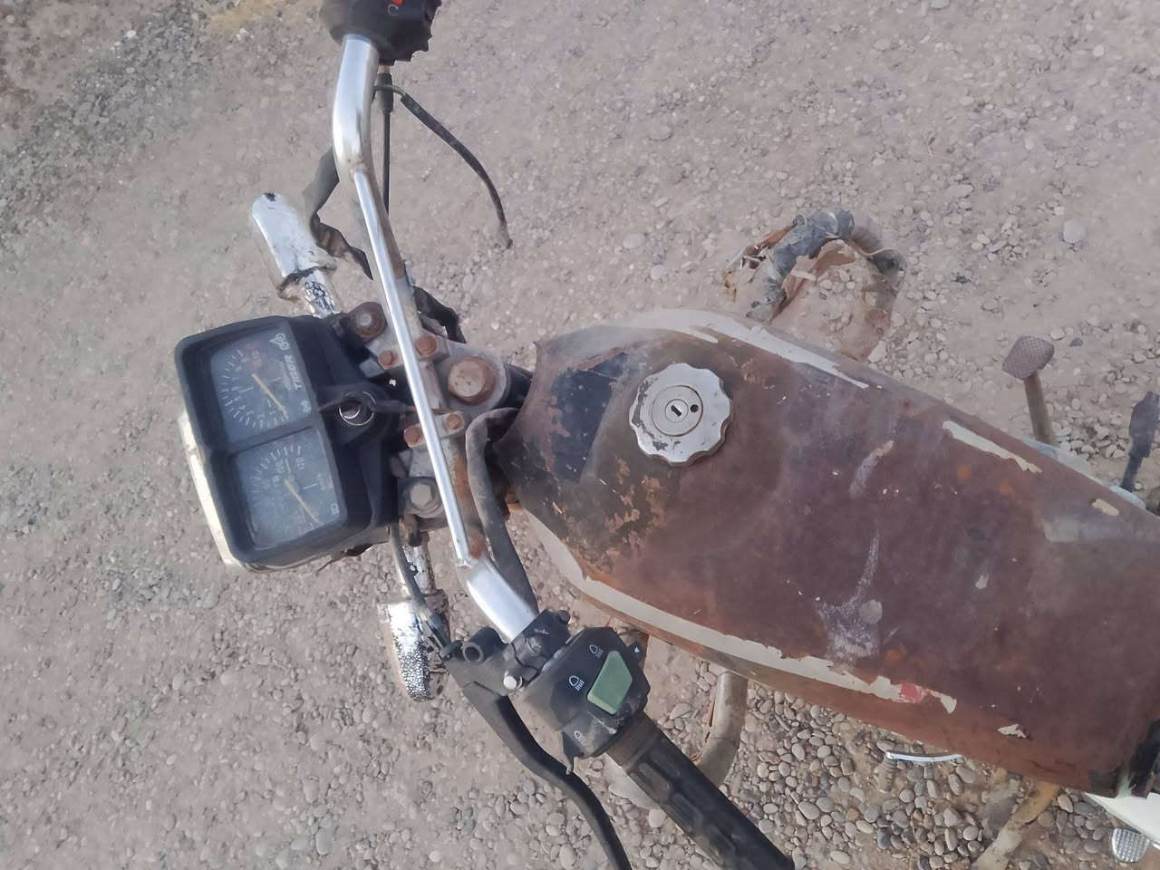السلام عليكم موطور جني ابو لكله البيع مراوس $175 النميصه ***********
