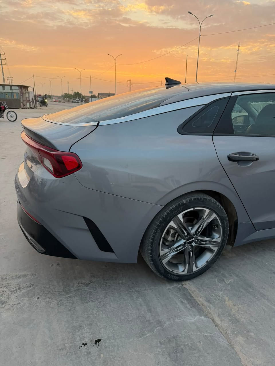 السلام عليكم 

للبيع KIA K5 EX 2023

فول مواصفات اعلى من الجيتي لاين
بانوراما
بصمات تشغيل وابواب 
كشنات جلد تدفئة وتبريد بالكشنات
قطعتين تبريد 
تشغيل عن بعد
وهواي مواصفات 
ماشية 32
بدون ايرباك
بدون رقم تترقم جميع المحافظات

📍ديوانية /عفك / قرب گراج عفك

للأستفسار:-
*********** اتصال 
*********** واتساب
