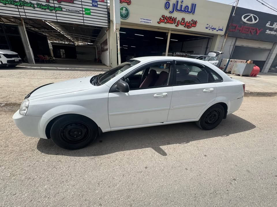 اوبتره 2011 خليجيه 
مكفوله عام عده طخه زغيره بلجامرلغ الخلفي 
تبريد تدفئه منضومه زنون كامله 
السياره جاهزه للاخير 
ب اسمي مكاني بعقوبه 
للاستفسار الاتصال عل رقم ‭***********‬
