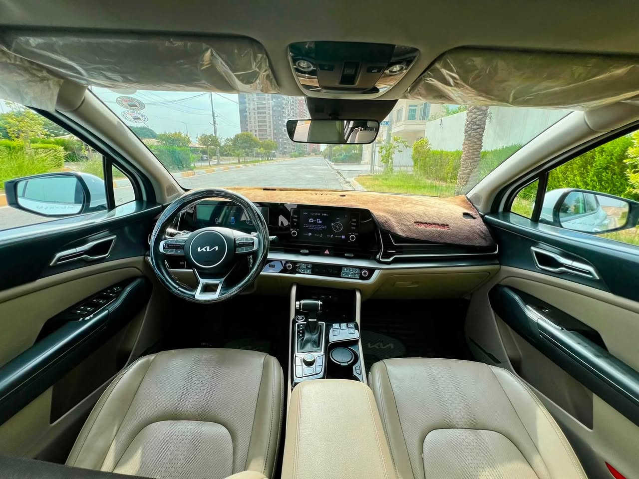 ‏kia sportage 2024
كيا سبورتاج2024
فول مواسفات 
وارد خليجي
‏‎ - بانوراما
‏‎ - حساسات أمامية
‏‎ - حساسات خلفية
‏‎ - لايت زينون + LED
‏‎ - بك لايت LED
‏‎ - ويل كب 19
-‏‎ تشغيل عن بعد
‏‎ -فتح الصندوق كهرباء ذكي
-بصمه
- ابواب بصمه
‏-‎ دشبول شاشة
‏‎ - تدفئة المقود والكشنات الأمامية
‏‎ - مثبت السرعة Cruise
‏‎ - فحص أنظمة السيارة
- تبريد قطعتين
- كشن هيتر حار و بارد
‏‎ - حساسات ضغط اطارات
شحن واير ليس
سكان هيتر
‏‎ - هاند بريك بصمة
‏‎‏- ABS
‏‎‏ - Auto Hold    أوتو هولد
‏‎- نظام مانع الانزلاق
نظام سبورت
نظام ايكو نورمال سمارت‏
ملاحظة/ السيارة مكفولة كفالة عامة من كل شيء
السعر 222 
للاستفسار ***********
