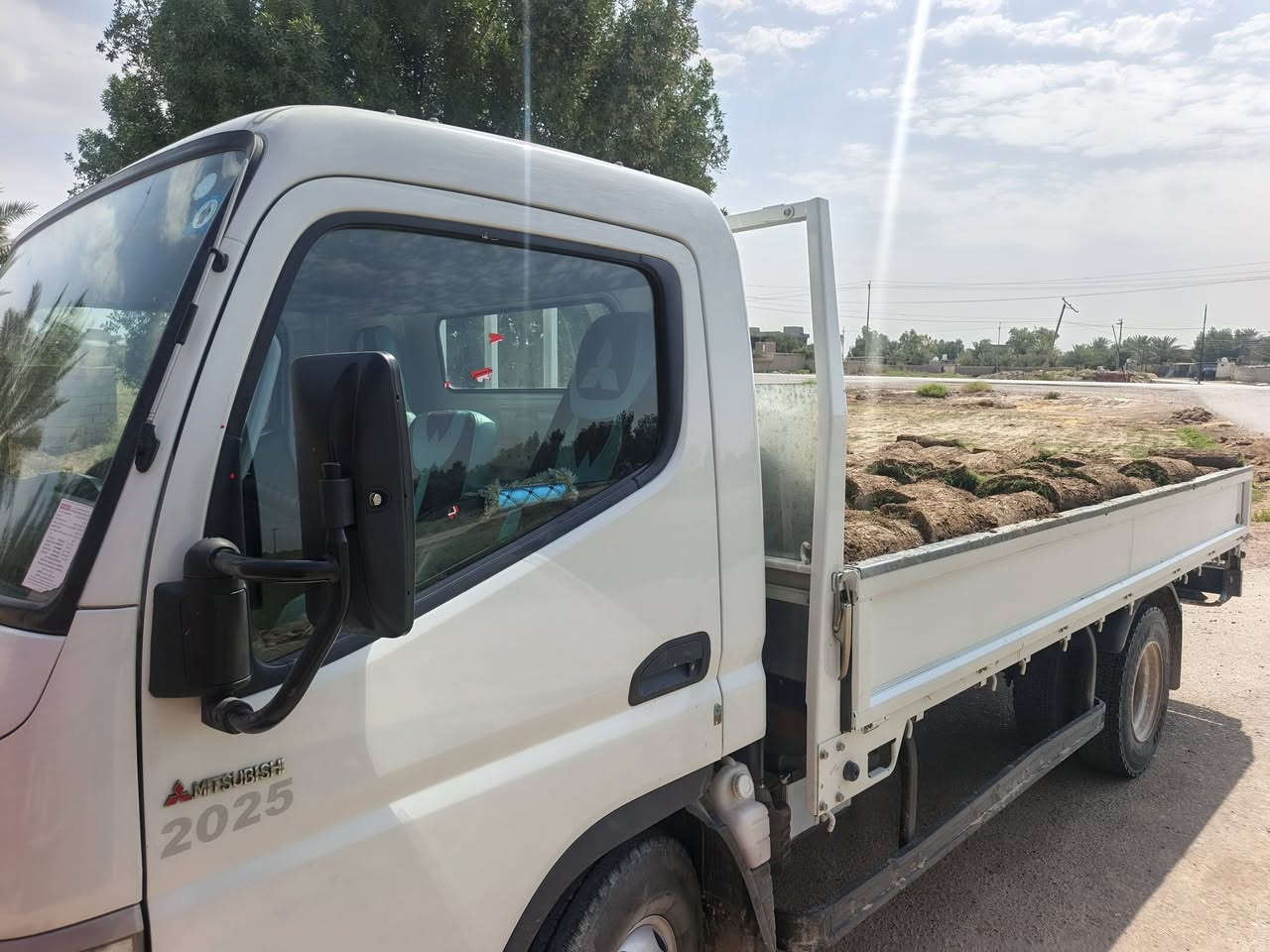 للبيع كنتر 2025سياره جديده مكفولة عنوان ديالى الاتصال على الرقم ***********
