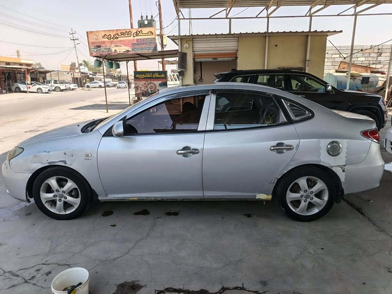 سلام عليكم

افانتي 2007 خليجي فول مواصفات مكينه وكير خير من الله مناقصها شي السياره تحويل ثاني يوم 
بيها 3 قطع صبغ اثر جراد 
السعر 75 وبيها مجال للأستفسار 
رقم صاحب السيارة ***********
