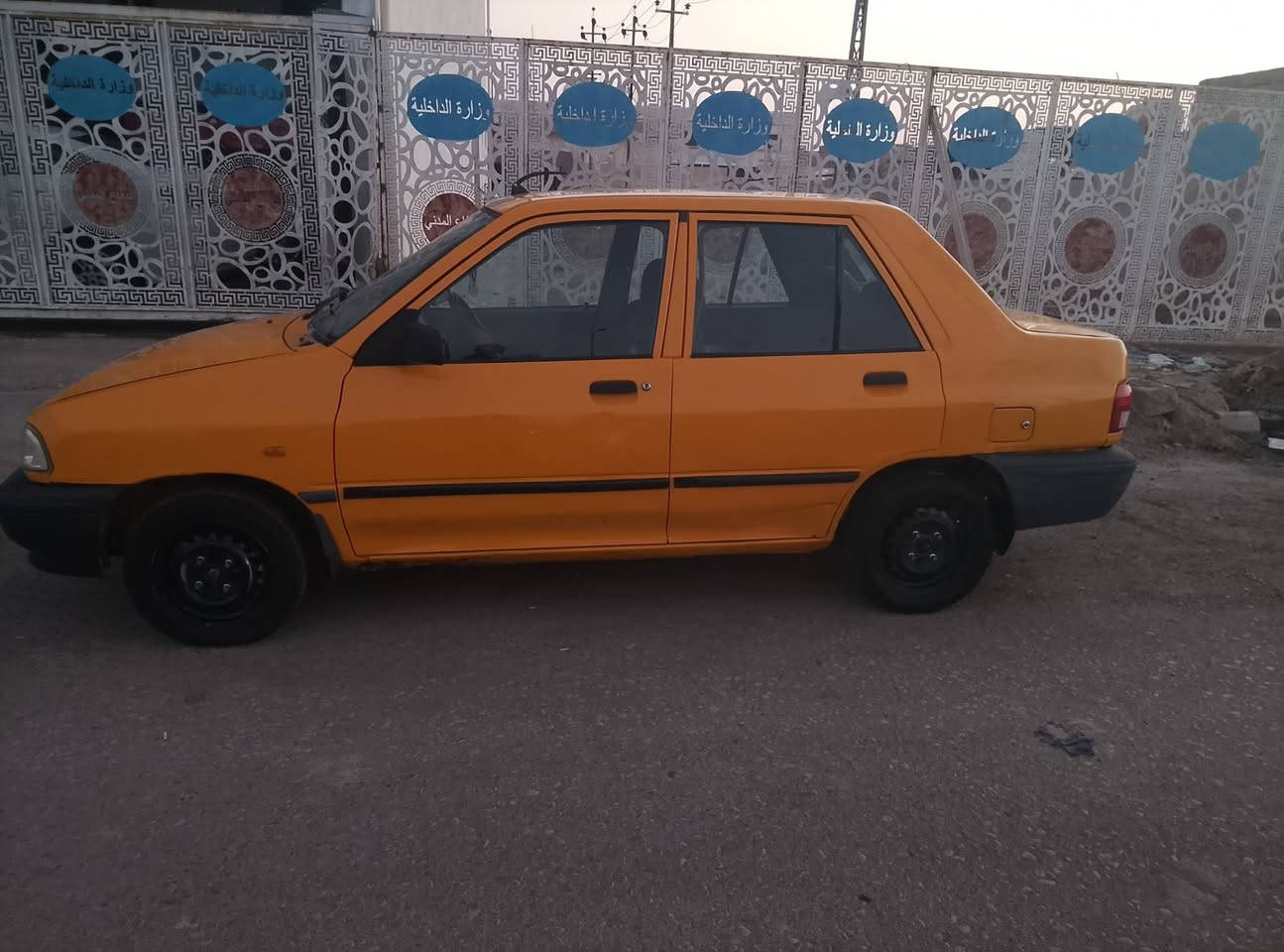 سايبه موديل 18 بسمي سيارء مصفرء لا هيه ولا غرامات ما مطلوبه دينار بيهه صبخ بجاملغ لورء ارقام نكليزيه سنويه ما صاقطه بعد 3 سنوات ياله تصقط استفسار ***********
