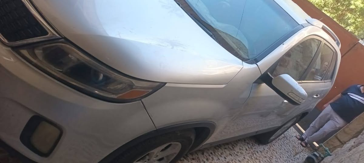 سورنتو 2015 وارد امريكي بيه بنيد مبدل مصبوغ هوه والجاملغ  والباقي مكفول ليبل واحد بدون تبديل  محرك 2400  خمسه راكب ماشيه 98ميل سياره جديده
***********

السعر 115

مكاني الدوره شارع 60
