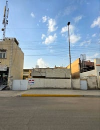 🔸عقار للبيع في شارع فلسطين محلة 510 (شارع حلويات الطارق _ الاقسام الدا...