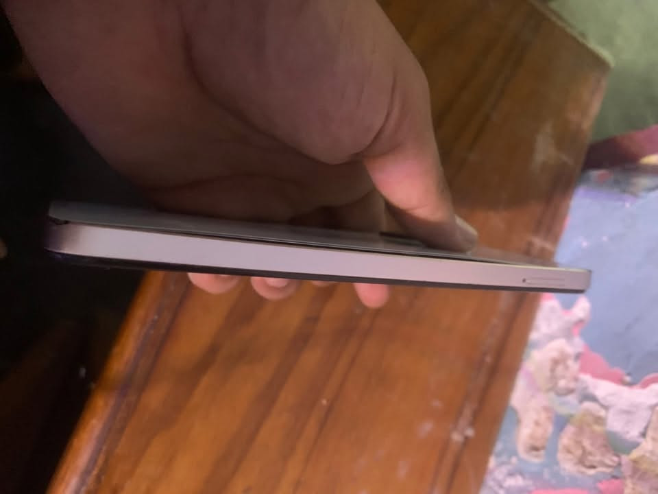 يأبه وينه ليدور نطايح 😂
انفنكس هوت30
ذاكره128😉
شحنة يخبل 
دبل خط 
التلفون بي فطر بلكلاسه ركز رحمه ل امك 
كامرة حلوه 
عنواني بغداد تفاصيل خاص مستعجل على بيعته❤️
***********

