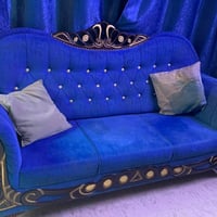 تخم قنفات للبيع عشر مقاعد ملكي مثل ما موضح بالصورة استخدام قليل خشبة ق...