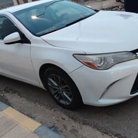 كامري SE • ٢٠١٥ • ٢٥٠٠