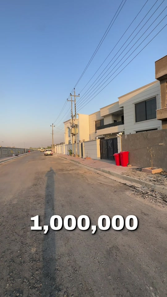 اقوى ⚠️عرض داخل مجمع سكني في بغداد  طابو سند بسمك بنفس اليوم  اكتبلي بالتعليقات اي استفسار والسعر  1000.000دينار عراقي وكسر   للمتر الواحد  تبني بدون اجازة بناء  ركنية مساحة 360م  خدمات المجمع معروفة اي تفاصيل  اتصال …. *********** #مجمع_نجمة_بغداد_السكني#مجمع_نجمة_بغداد #قطعة_ارض_للبيع #بغداد #بوابة_كلكامش_العقارية 
