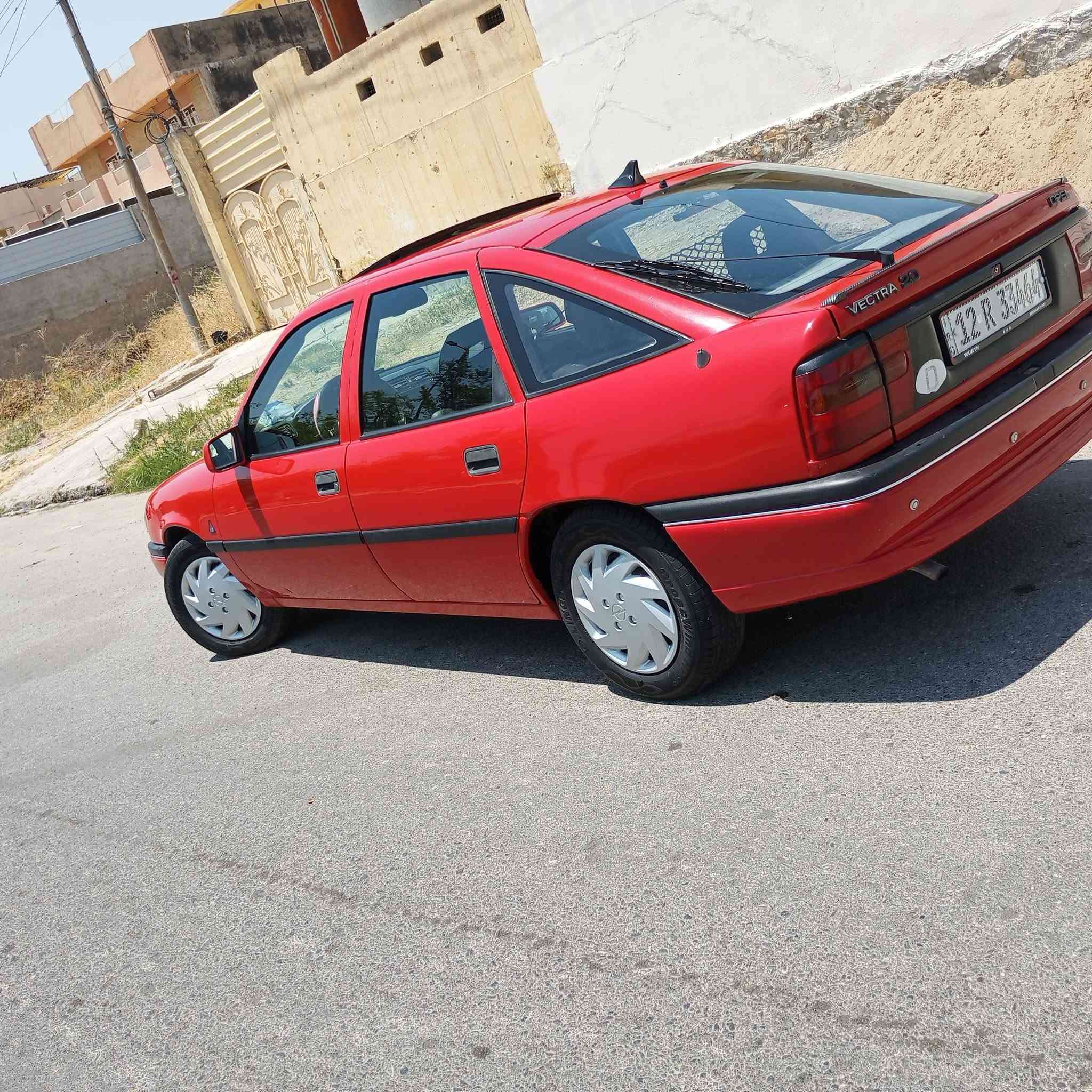 سلام عليكم اوبل فكتره محرك 2000
1993سياره السقف مطوز مال تقحيل ومصلح دواير دوسات السيارات مسستمه السيارة كله جديد كهرابيات طخم مكينه كير دخلها اصلي كلو ابطاين جداد بتري جديد كلو جديد السياره مايعوزه مصراف خلاص بس ماي اودهن اوبانزين كير عادي قفل مركزي تارلت جداد لايت زينون سقف اسلايت السياره فوال الستفسار على هاذي الرقام ***********
*********** 
غير متواجد على الفيس ولا واتساب اتخب خابر على سيم
