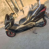 فورزه 08للبيع دراجة كاملة مكينه ما مفتوحه دراجة مكفوله من كلشي كهربائي...